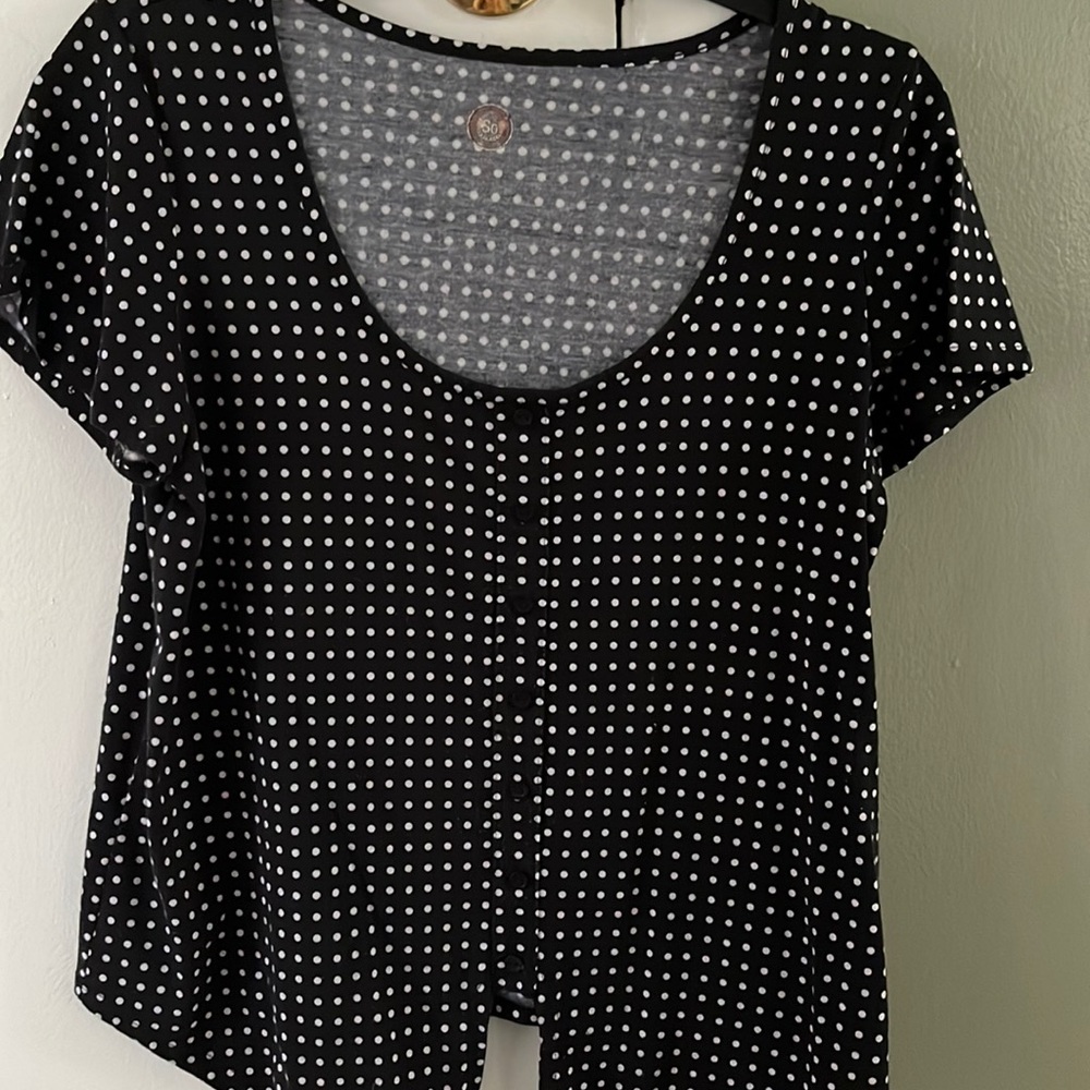 **Like New ** SO Junior polka dot shirt with tie bottom